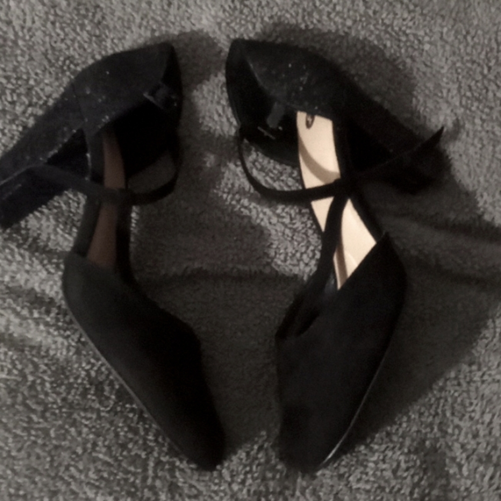 Black heel with straps glitter accent Lauryn Heel size 10 .